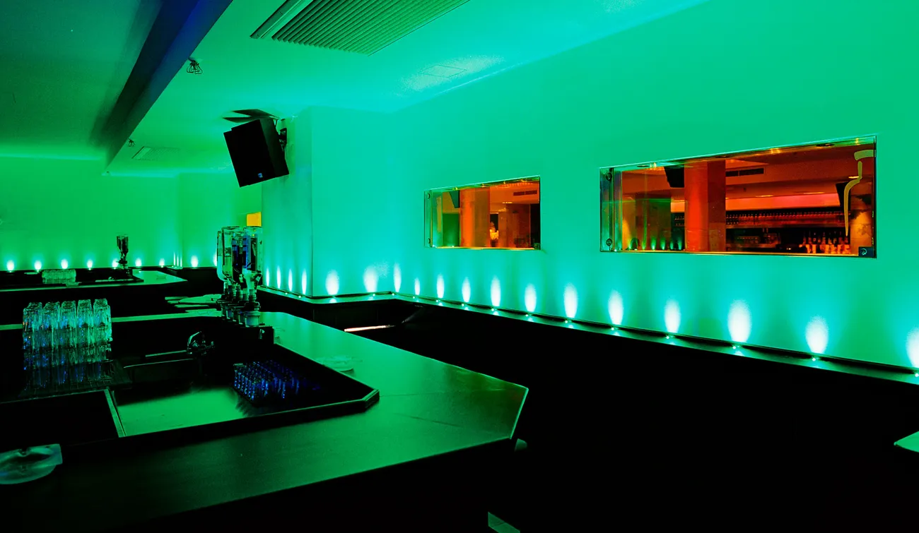 P1 Disco nightclub, Munich (DE), 2001–02
