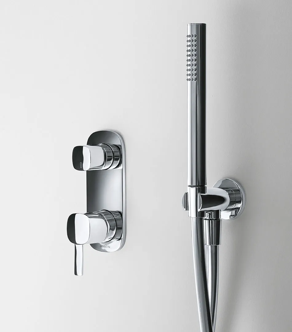Lamé faucets for Fantini