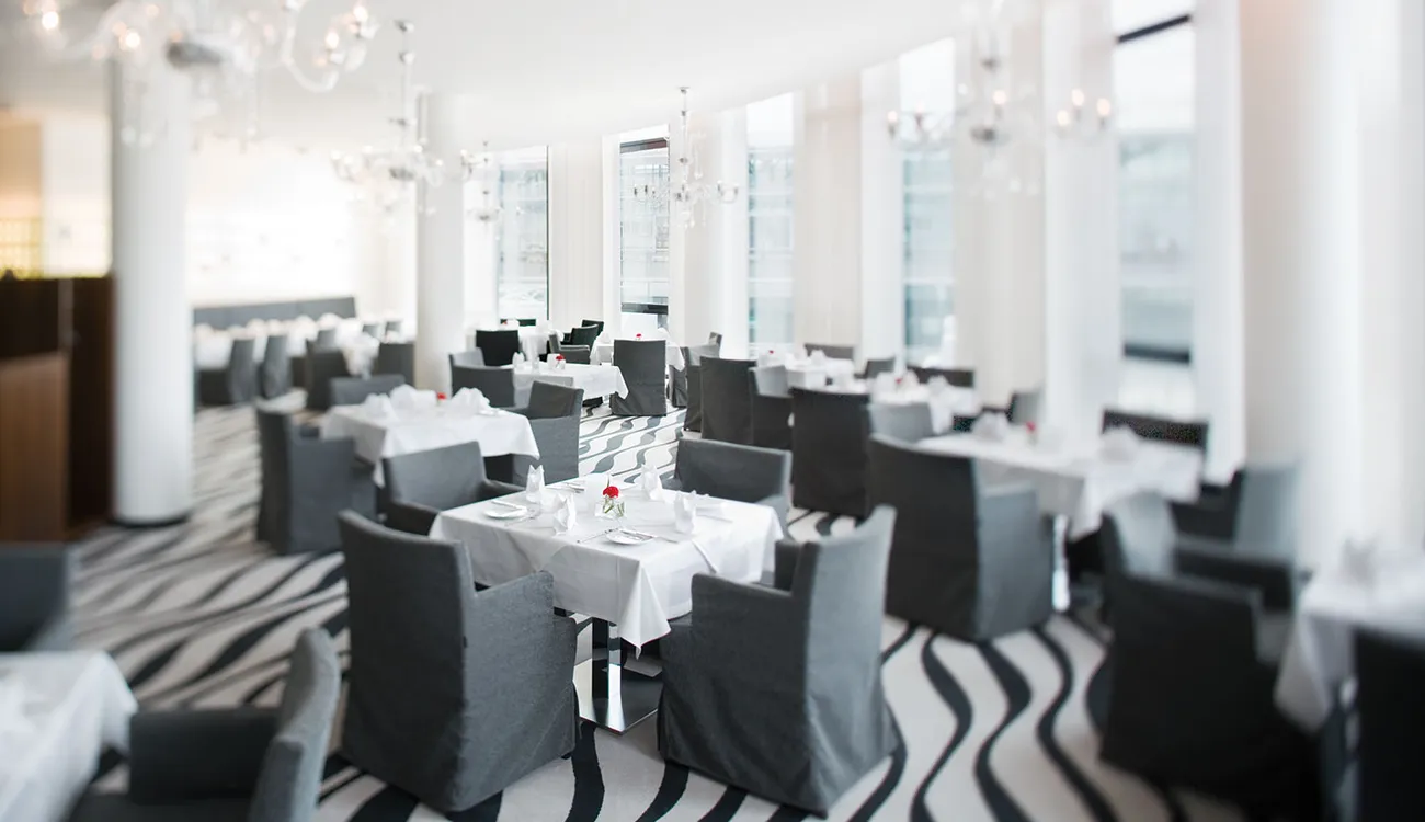 Restaurant of Mövenpick Airport Hotel, Stuttgart (DE), 2005-08