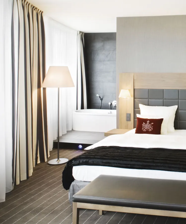 Mövenpick Hotels