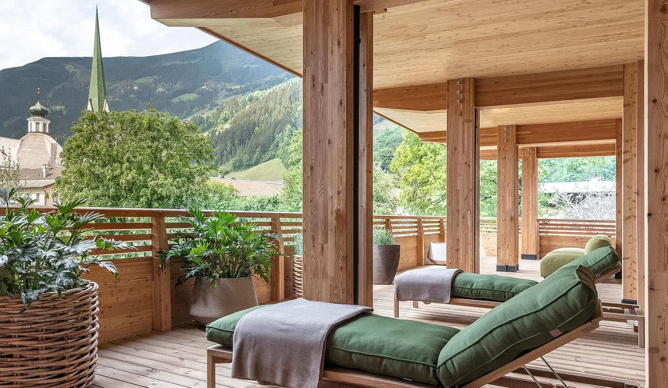 Matteo Thun & Partners - Alpine healthy living hotel